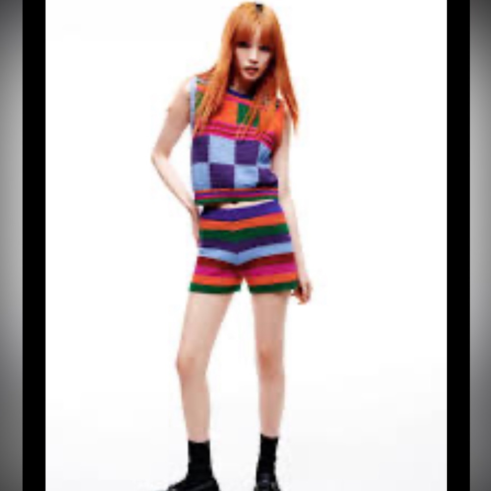 ZARA CROCHET KNIT SWEATER - LIMITED
EDITION
